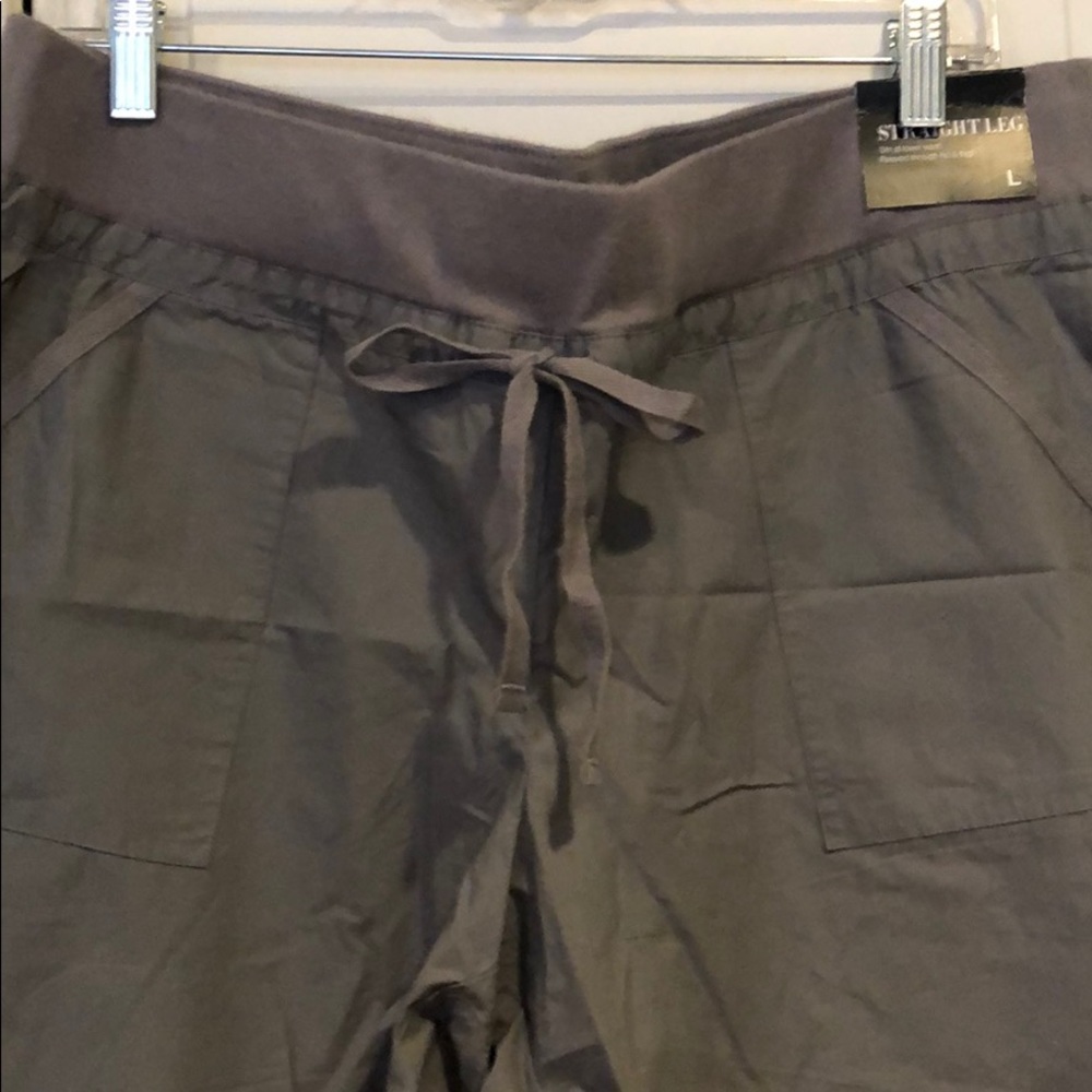 Capri gray pants